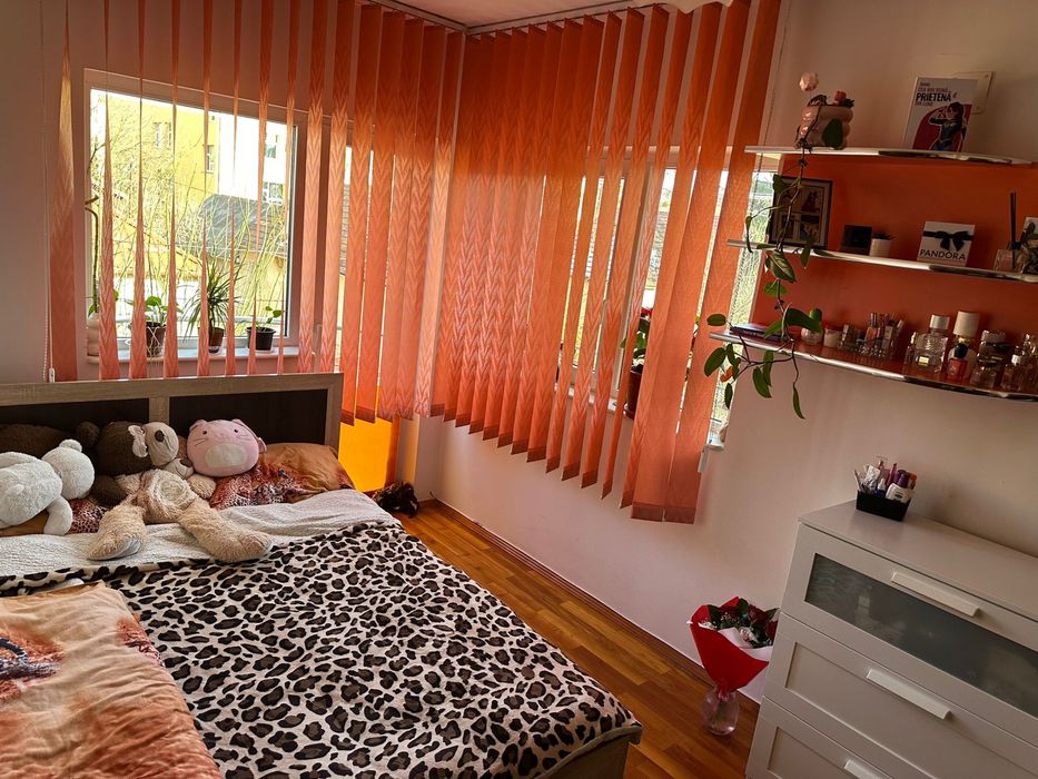 Inchiriez garsoniera