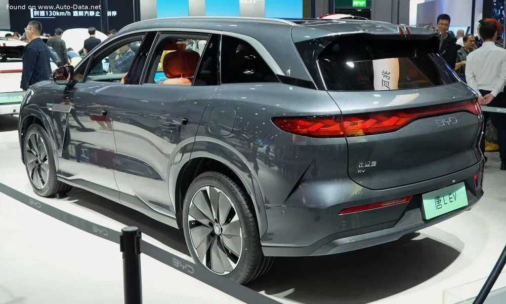 BYD tang L Продажа за наличные и халяльная продажа в рассрочку