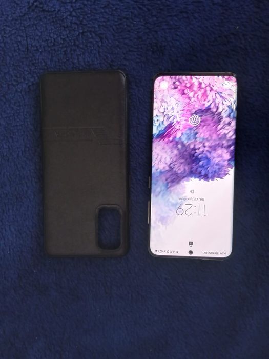 Samsung s20 128гб