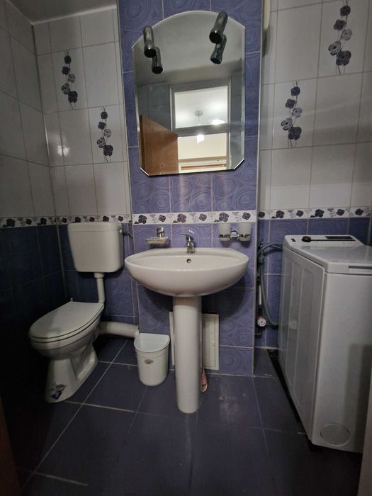 Persoana fizica vand apartament 3 camere72,5mp