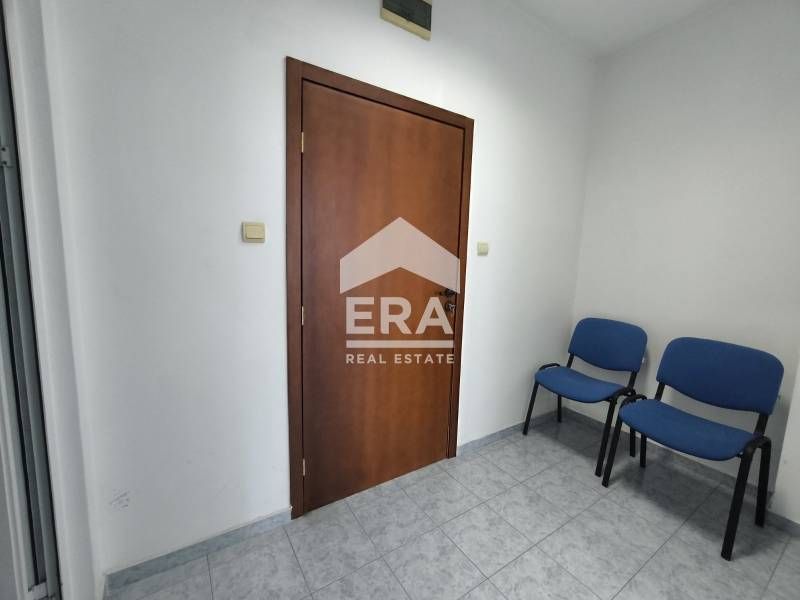 Дава се под наем Офис в Хасково, Дружба 1 - 33 кв.м за 159.12 € - Снимка #5
