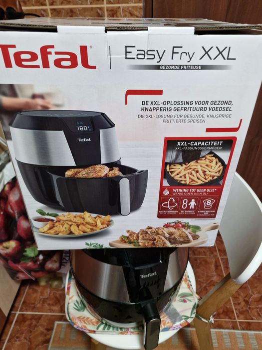 Friteuza cu aer cald Tefal XXL