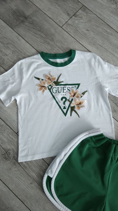 Детски комплект GUESS