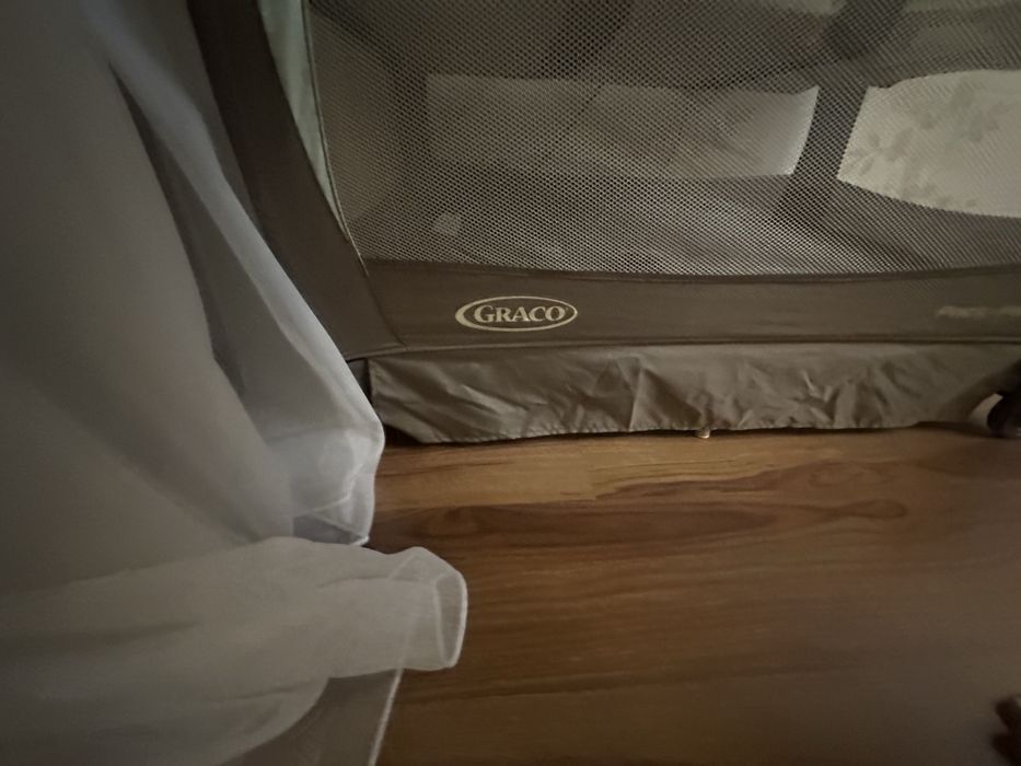 Манеж кровать Graco в очень хорошем
