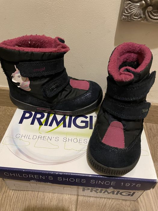 Vand ghetute fetite Primigi