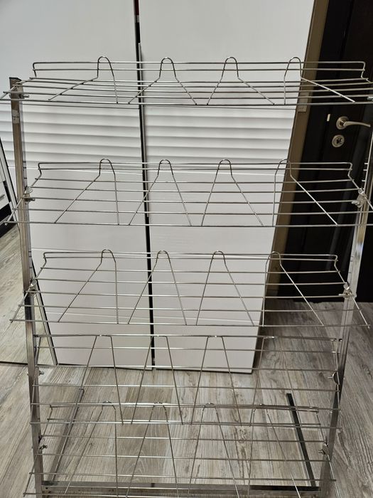 Метален стелаж /за обувки или друго/