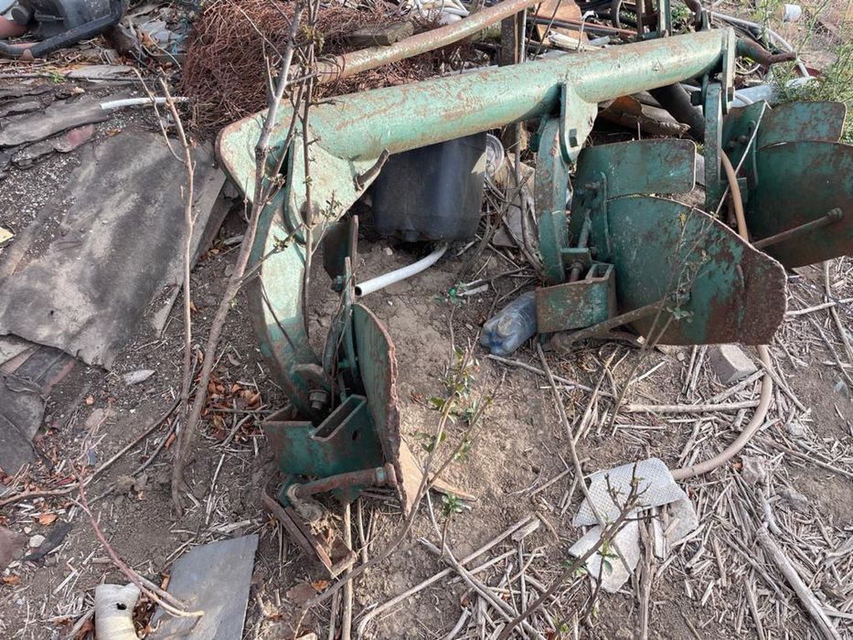 Vand plug pentru arat camp