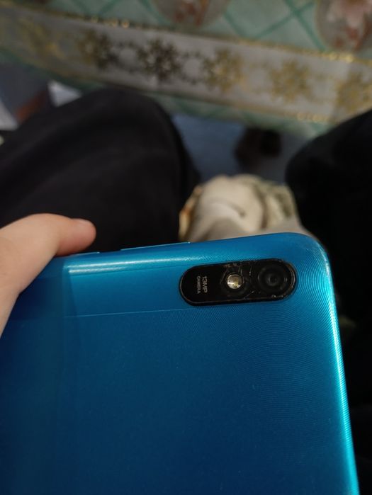 Продам телефон Redmi 9A