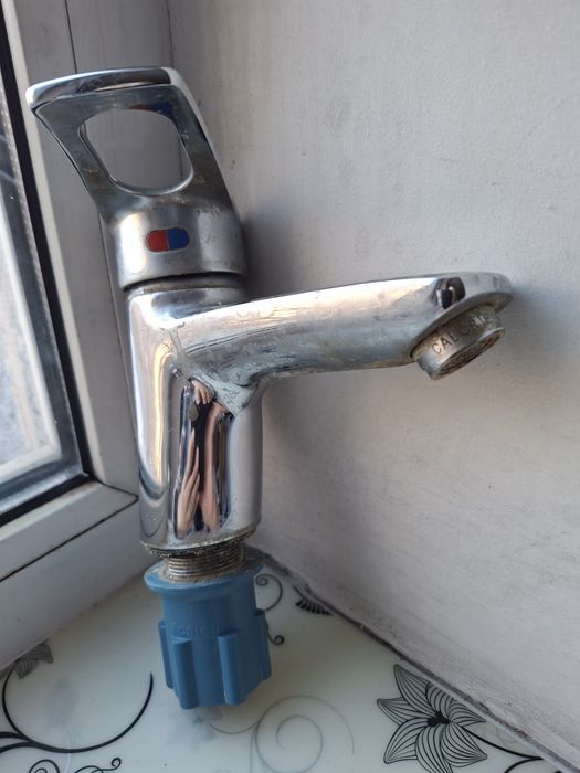 Кран смеситель рабочий