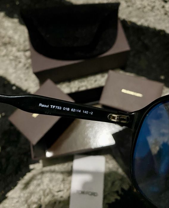 Ochelari de soare Tom Ford – noi, nefolosiț