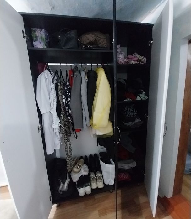 Продам спальный гарнитур