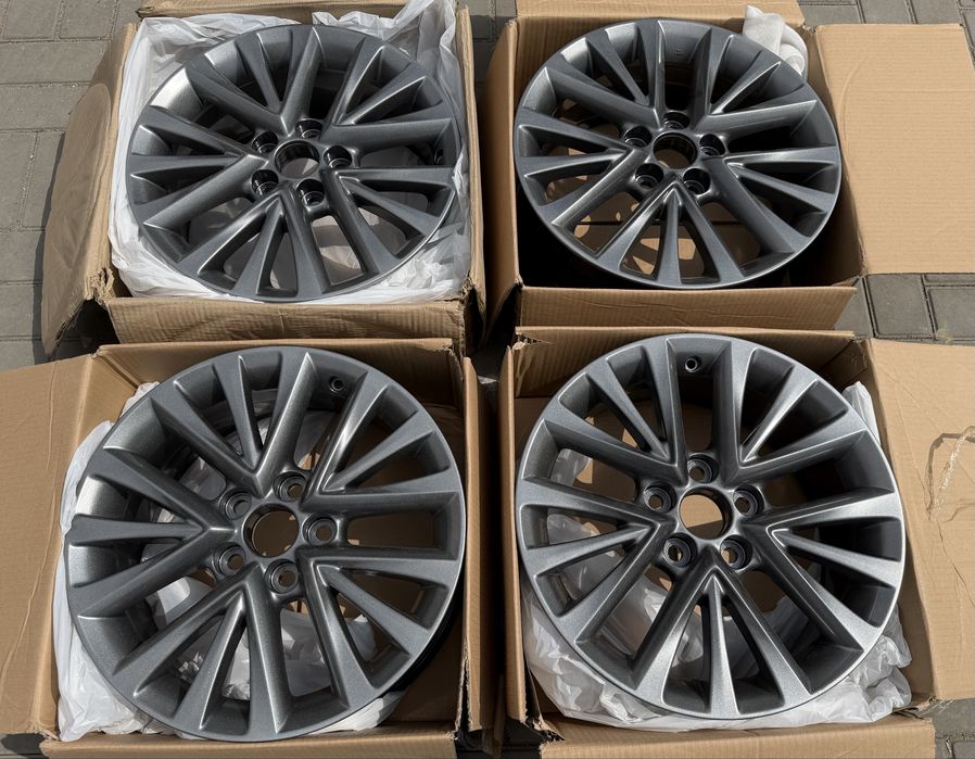 Диски от тойота камри 55 оригинал r17