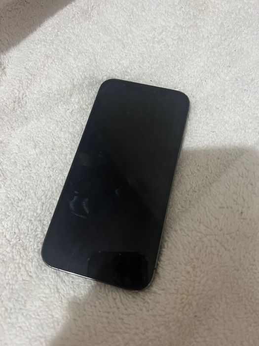 Продам айфон 12 про