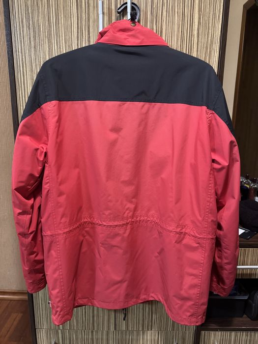 Продам весенние ветровки