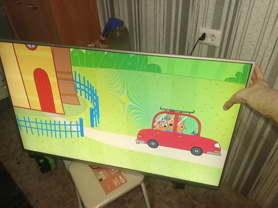 Продам телевизор бравия сони
