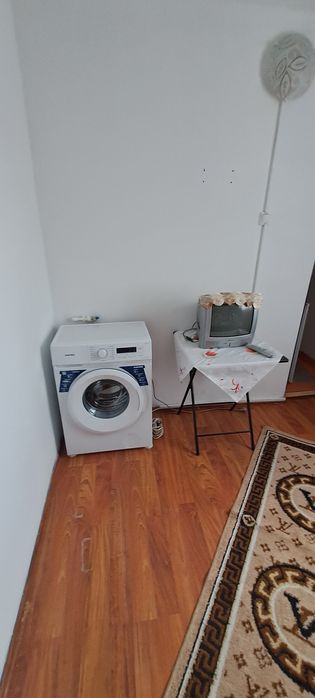 Garsonieră de închiriat  pe termen lung