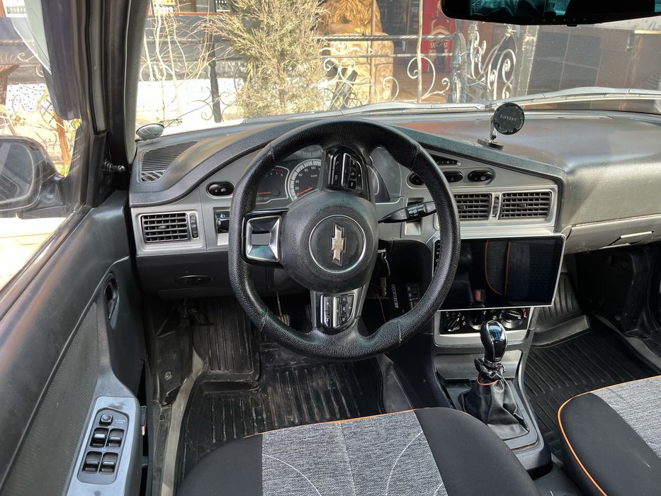 2010 supir bis kanisanir