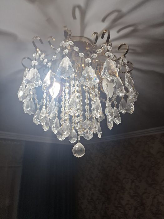 Люстры разные - 5 шт.