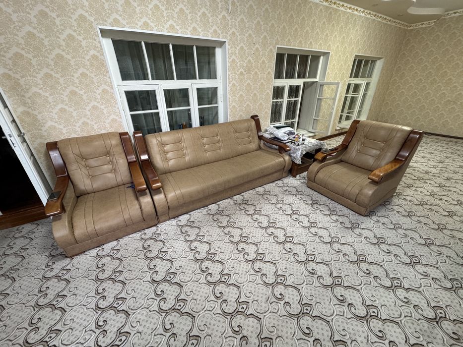 Продается б/у мебель.