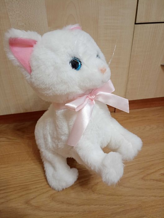 Тоалетка, Ходещо и мяукащо коте, Комплект бижута Gemex