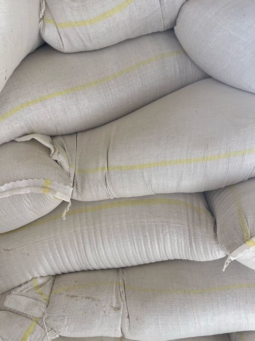 Vând uruială ambalată la sac
