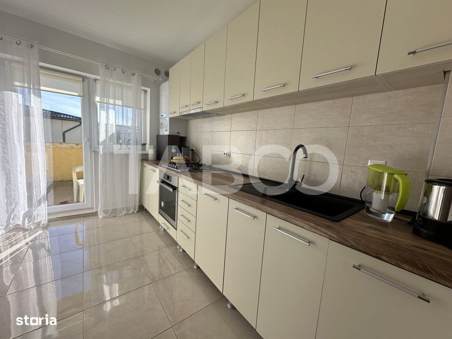 Apartament spatios si decomandat de vanzare parcare balcon Selimbar