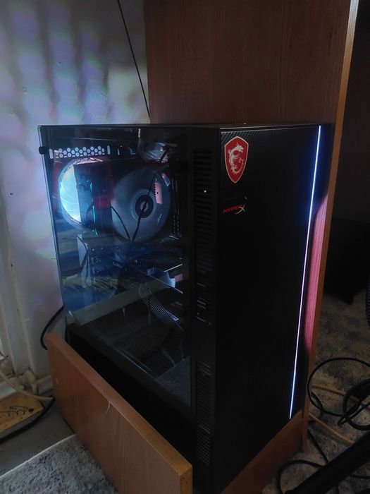 PC i5 10400F, 16gb ram RX 560, 2TB