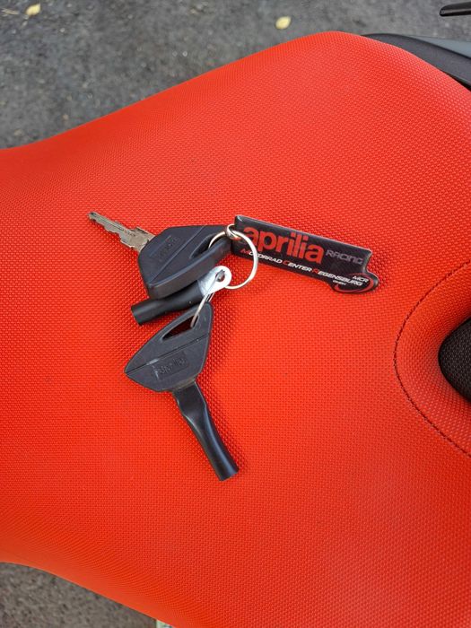 Vand aprilia rs660 limitata a2