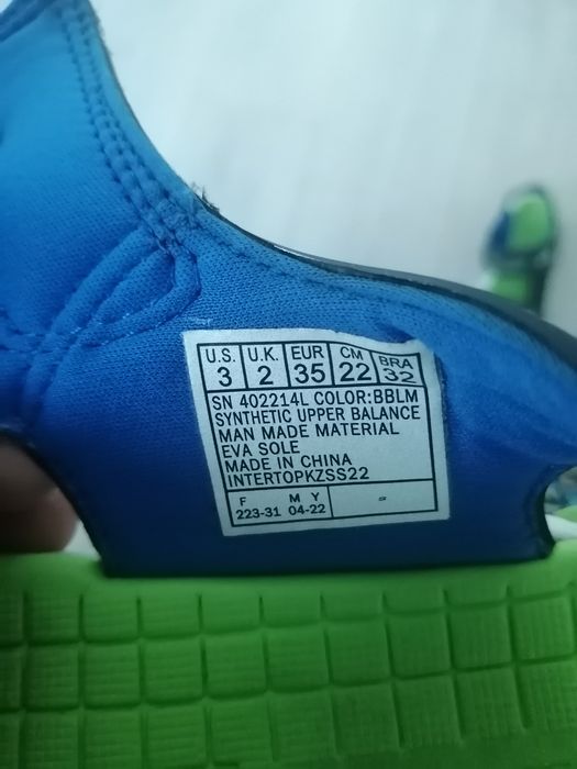 Продам детские сандали скечерс