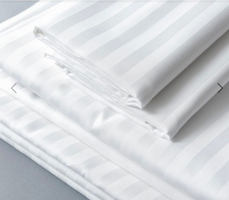 14 LEI- Lenjerie pat- fete perne fata pernanoi 45/ 70cm