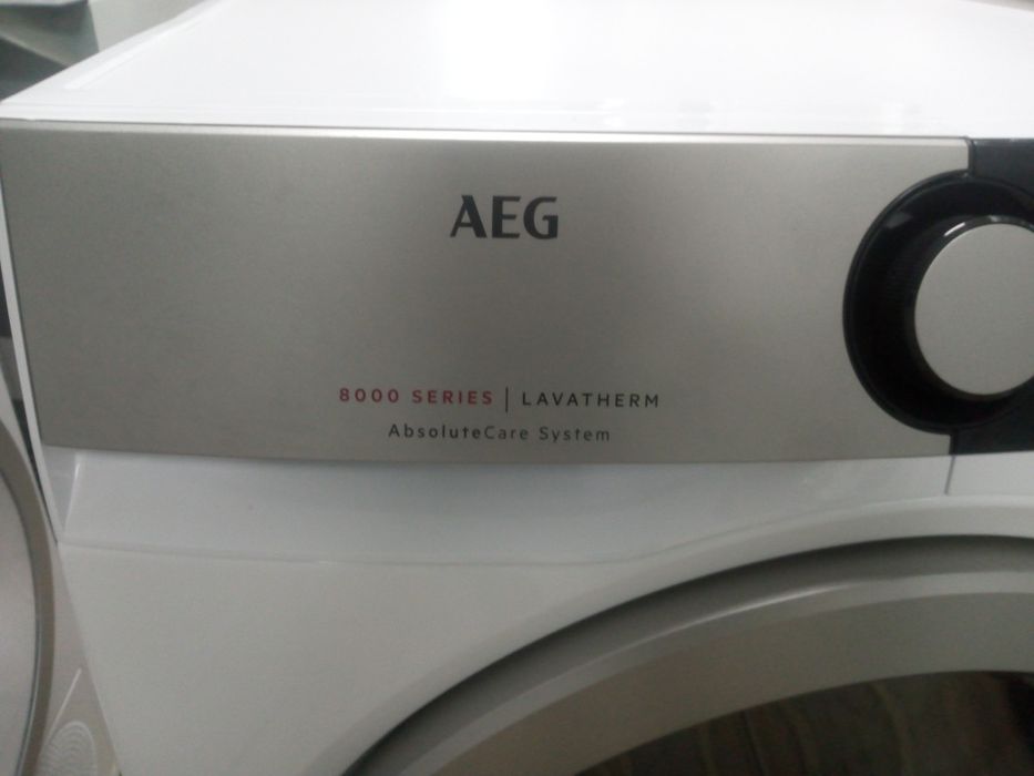 Сушилня с термопомпа Аег Aeg Series 8000 А+++ 8кг. 2 години гаранция!