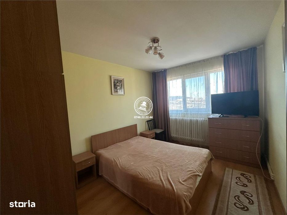 Apartament 2 camere de vanzare, Podu Ros