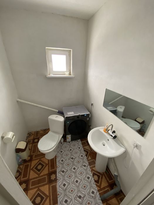 Срочно , үй сатылады. Жақсы тиімді бағада.