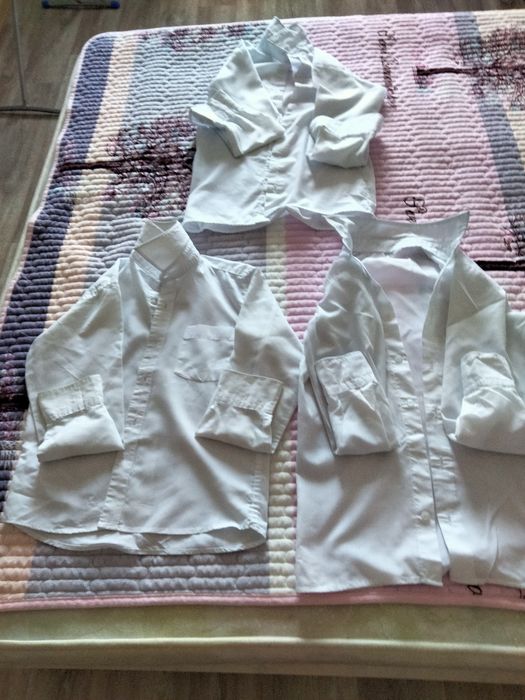 Продам белые рубашки и брюки