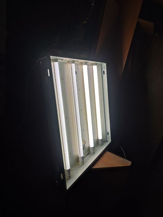 Продам светильники