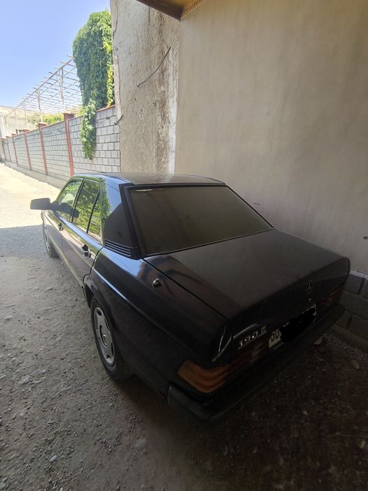 190е йили 85, м 102 матор