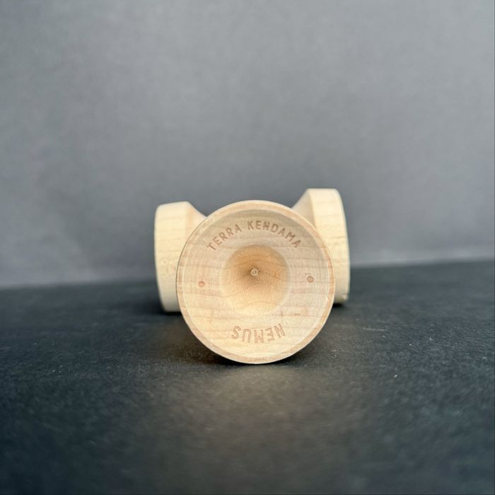 Kendama Krom x Terra