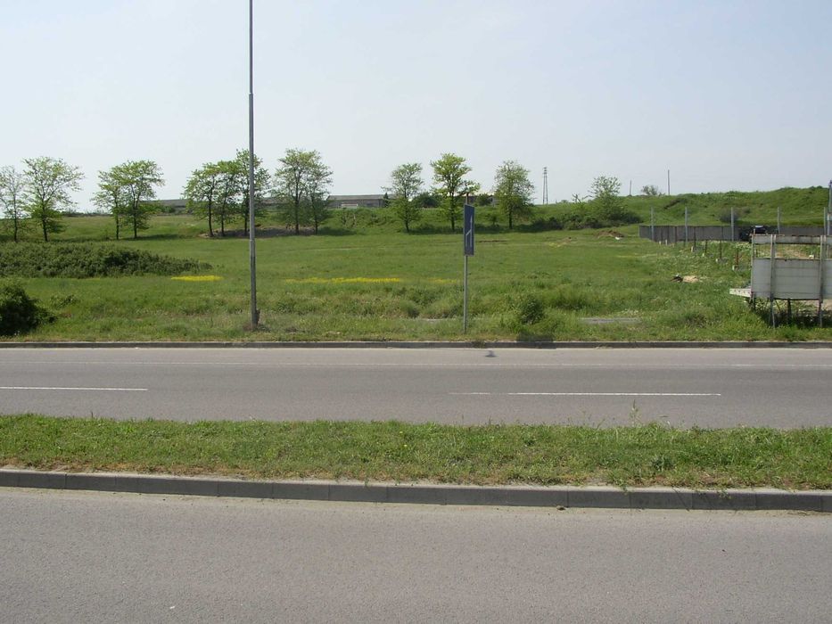 Продава 5123 кв.м.  урбанизирана земя на Е-80 в град Харманли, УПИ,