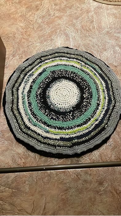 Продам коврики ручной работы