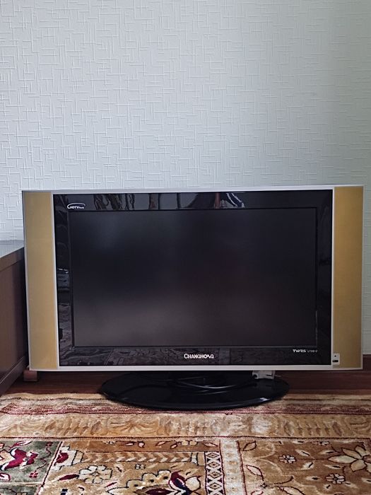 Продам телевизор