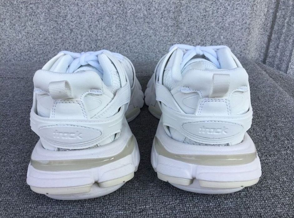 Balenciaga Track