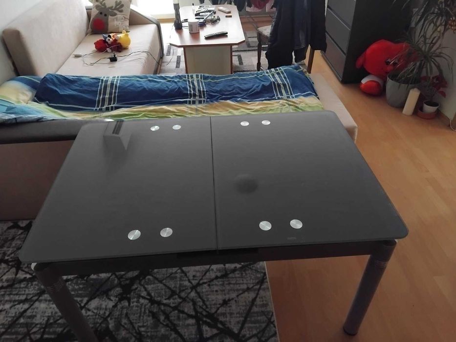 Разтегателна маса