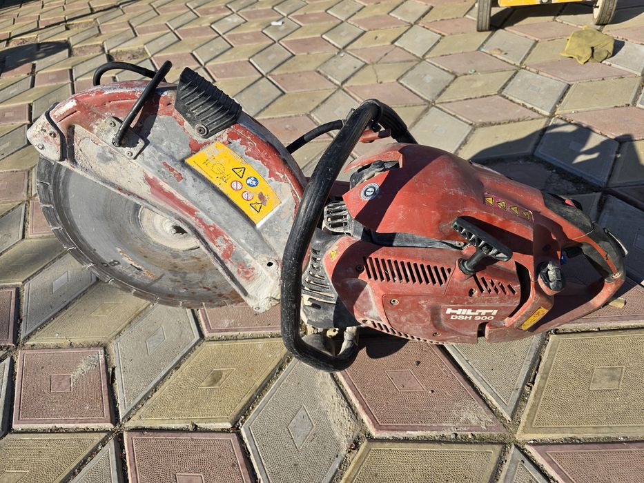 Vând Hilti DSH 900