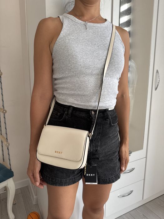 Продается новая сумка оригинал DKNY