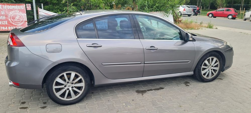 Renault Laguna 3, automata 2011