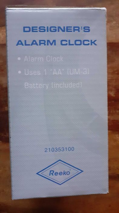 часовник настолен със секундарник и аларма REEKO