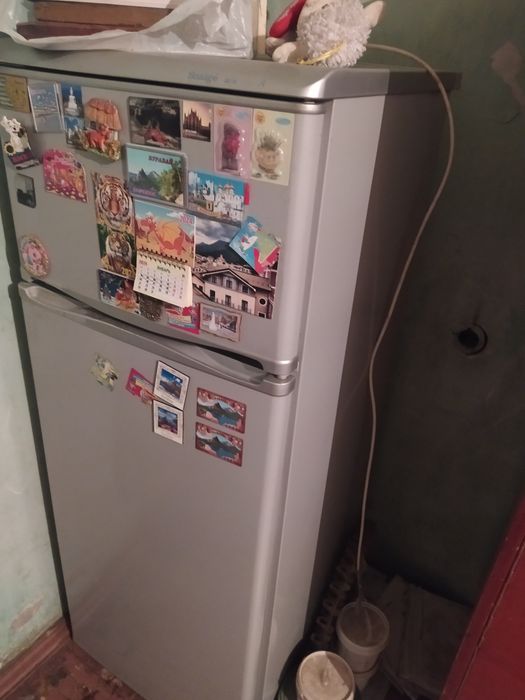 Холодильник даром