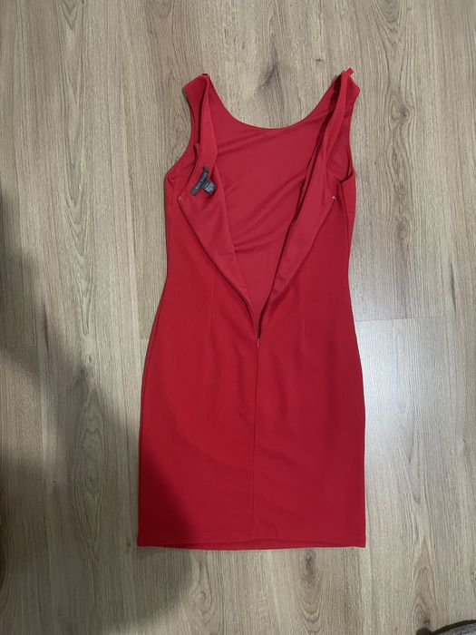 Официална Рокля