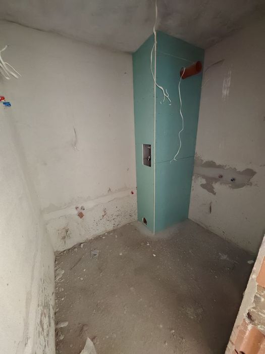 Голям двустаен апартамент в Хелена резиденс. АКТ 16. Среден етаж.