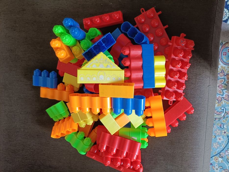 Конструктор продам